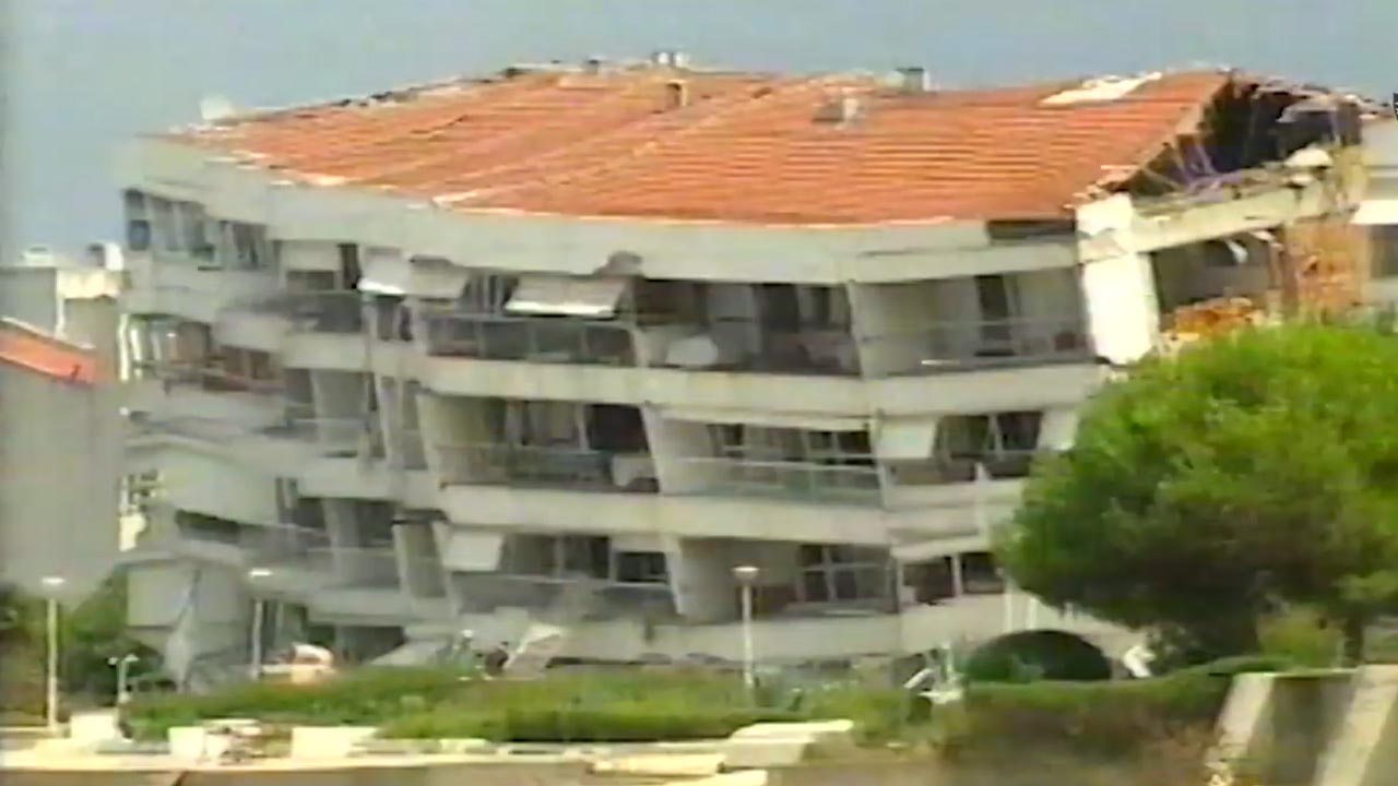Yalova, 17 Ağustos’un Acısını Hâlâ Kalbinde Taşıyor (2)