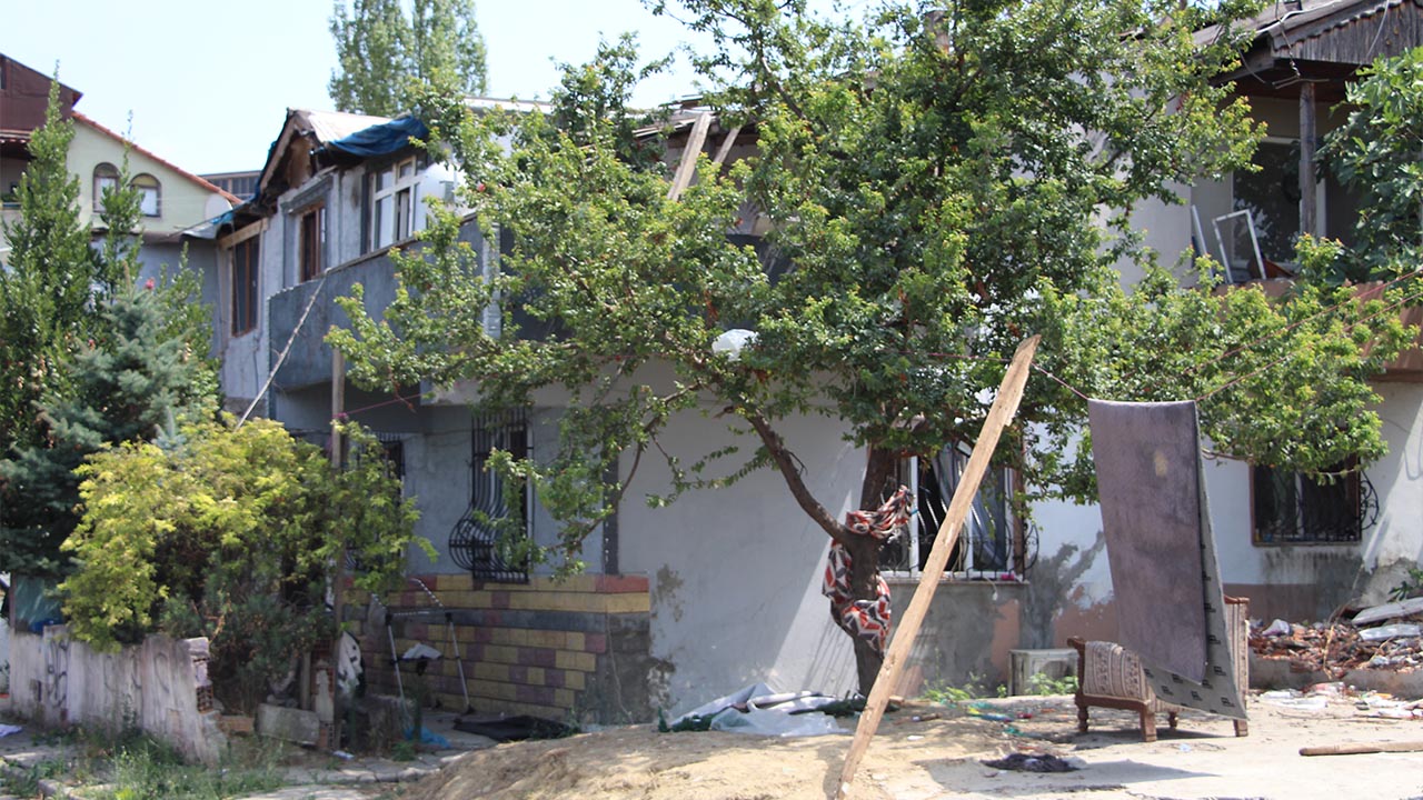 Yalova Baglarbasi Mahalle Kentsel Donusum Roman Vatandas Tepki Evler Tahliye Sure Haber Gazete (4)