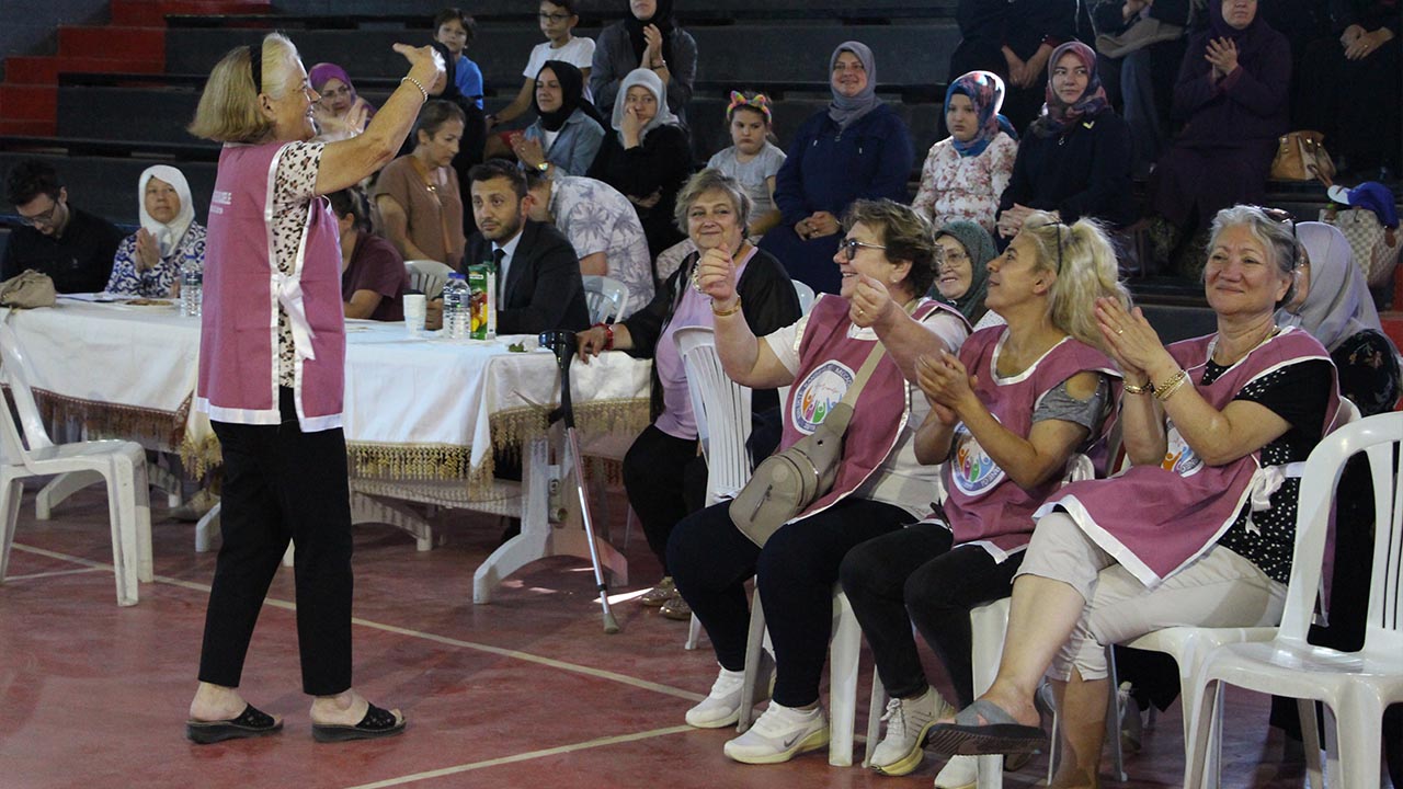 Yalova Bikamder Il Saglik Mudur Yerel Sanatcilar Koyde Jayat Var Proje Ucretsiz Kanser Tarama (10)