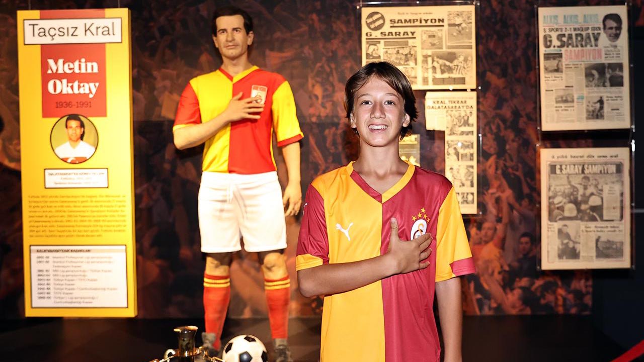 Ömer Özyurt Formayı Giydi İmzayı Attı (1)