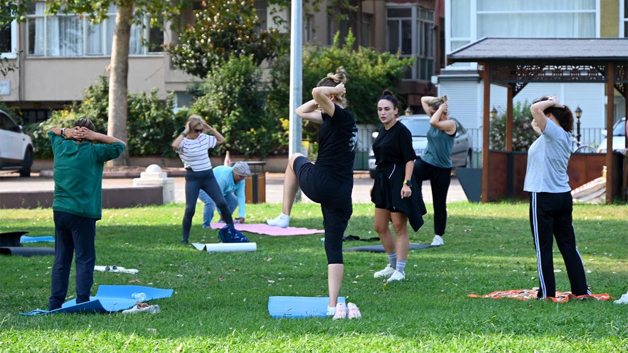 Sabah Sporu Etki̇nli̇kleri̇yle Güne Sağlikli Başlangiç (2)