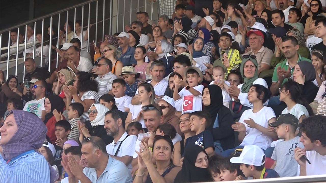 Selçuk Bayraktar Next Sosyal Dünyaya Damgasını Vuracak (2)