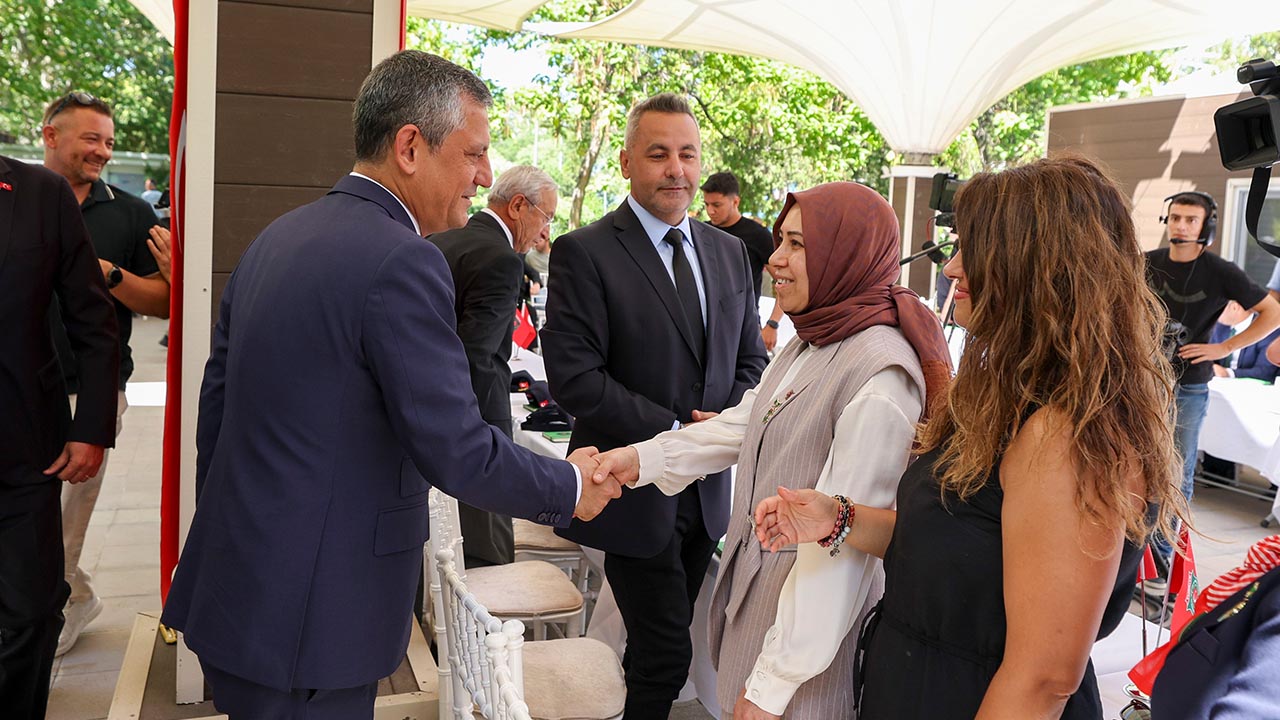 Özgür Özel Gazi Chp Komisyon Af (1)