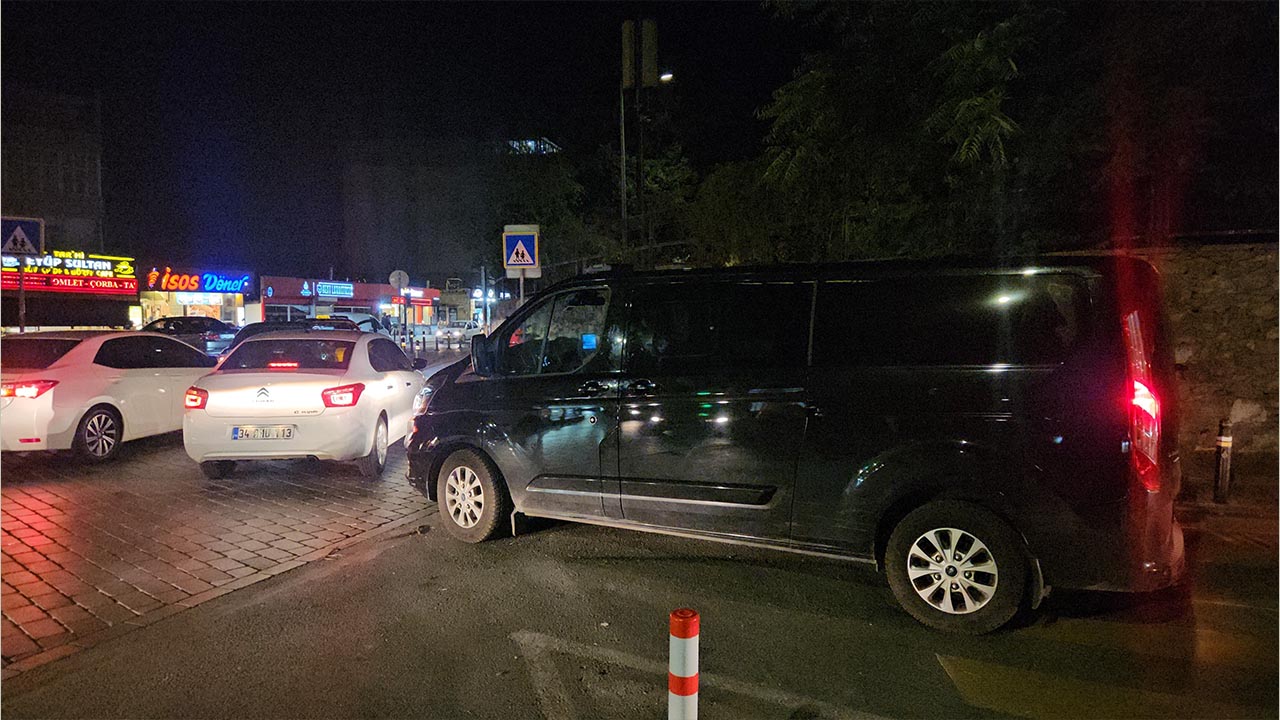 Üniversitede 15 Yaşındaki Kızı Kafasından Vuran Şahıs Aynı Silahla Intihar Etti (1)