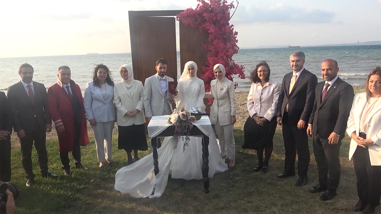 Yalova Aile Sosyal Hizmet Bakan Evlenecek Gencler Destekleme Faizsiz Kredi Proje Nihah (4)