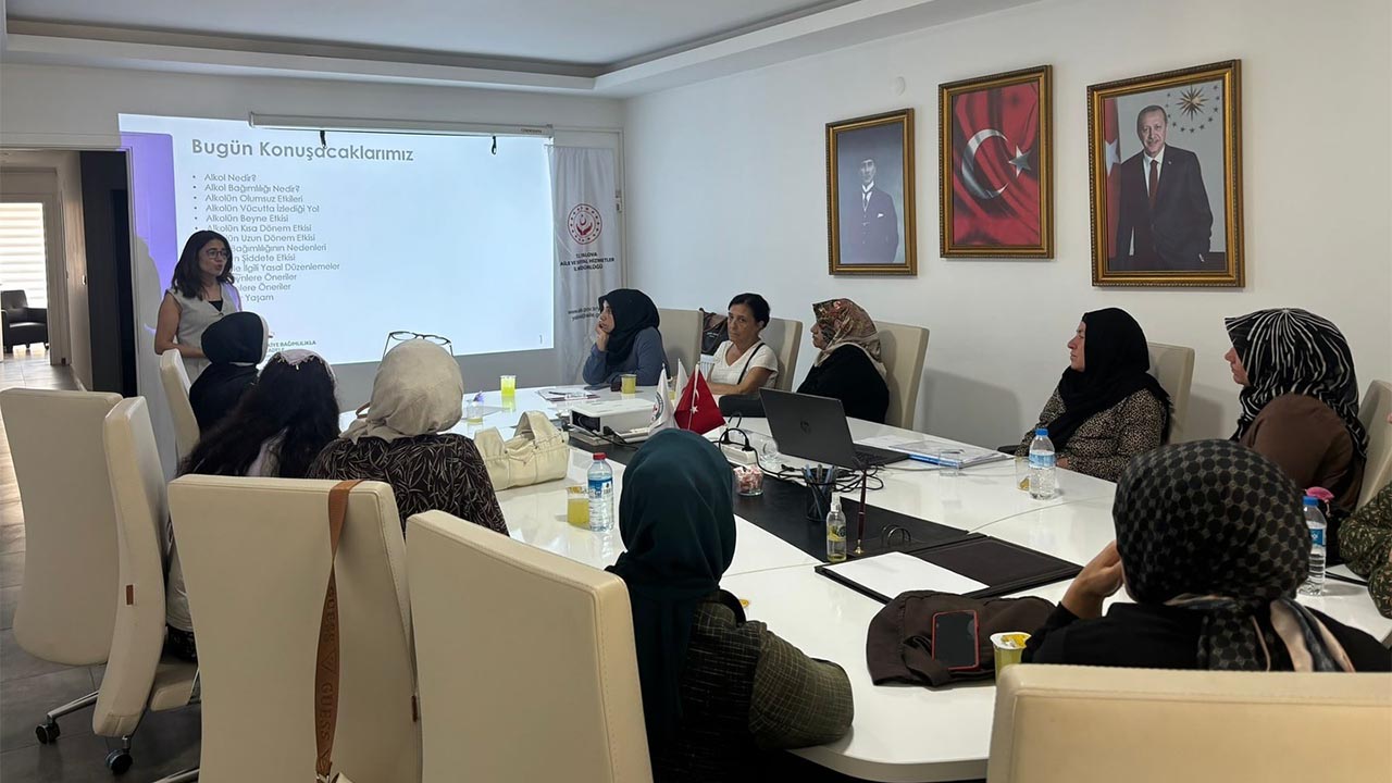 Yalova Aile Sosyal Hizmetler Il Mudurluk Sodam Kursiyer Alkol Bagimlilik Egitim (1)