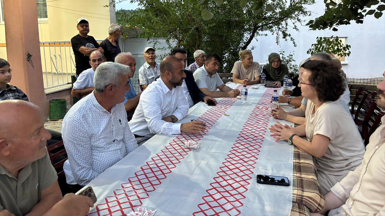 Yalova Ak Parti Heyet Koyler Ayazma Karadere Fevziye Cavusköy Aktoprak Sermayecik Ziyaret (2)