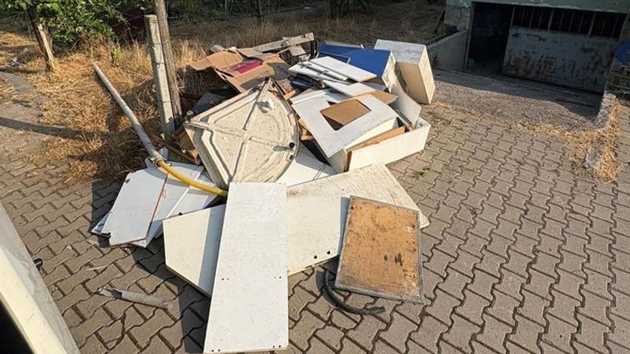 Yalova Altinova Belediye Evsel Atik Cop Vatandas Cagri Uyari (1)