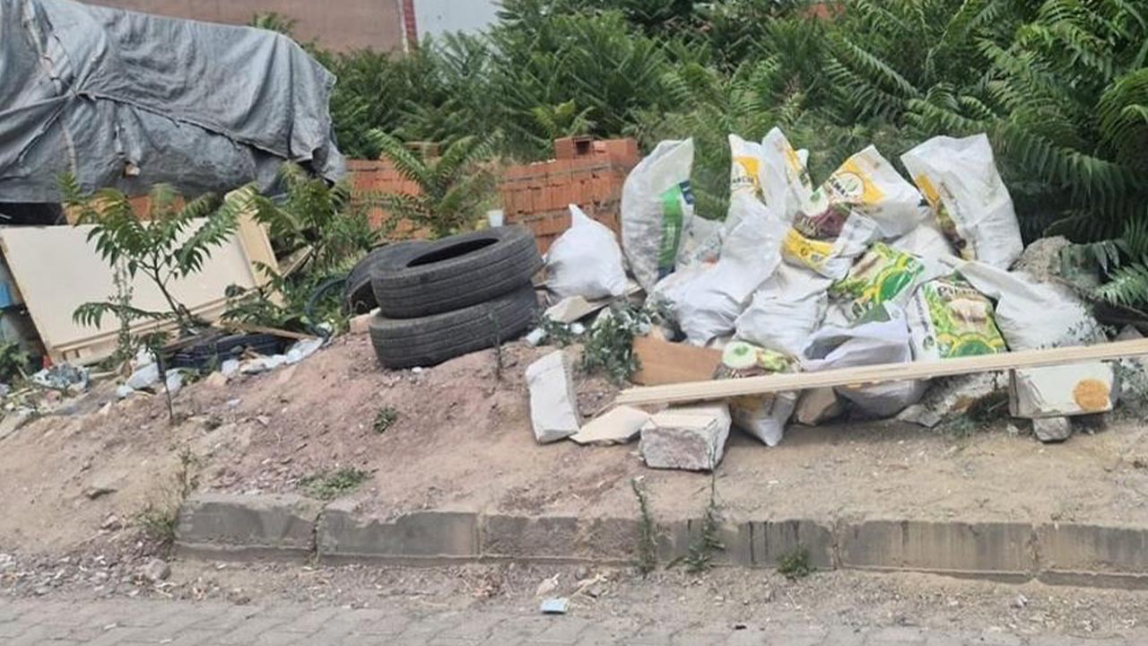 Yalova Altinova Belediye Evsel Atik Cop Vatandas Cagri Uyari (2)