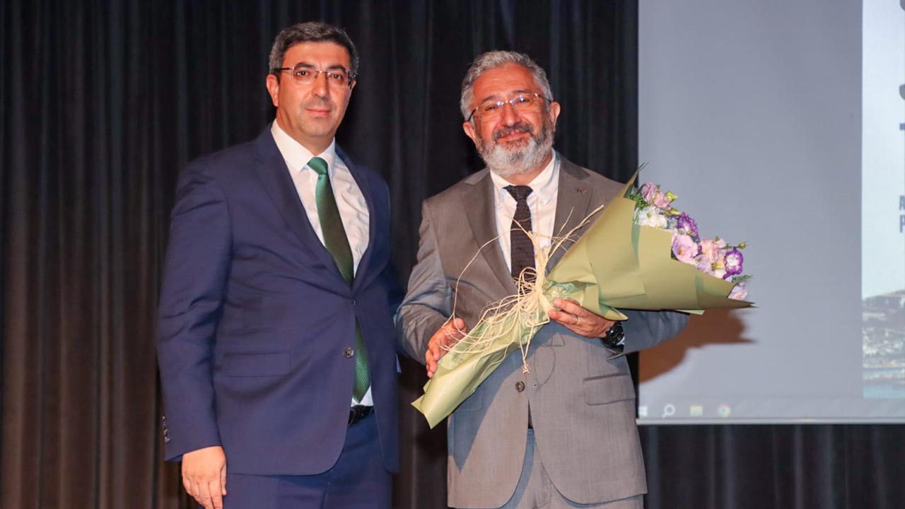 Yalova Belediye 17 Agustos Deprem Konferans Iki Uzman (5)