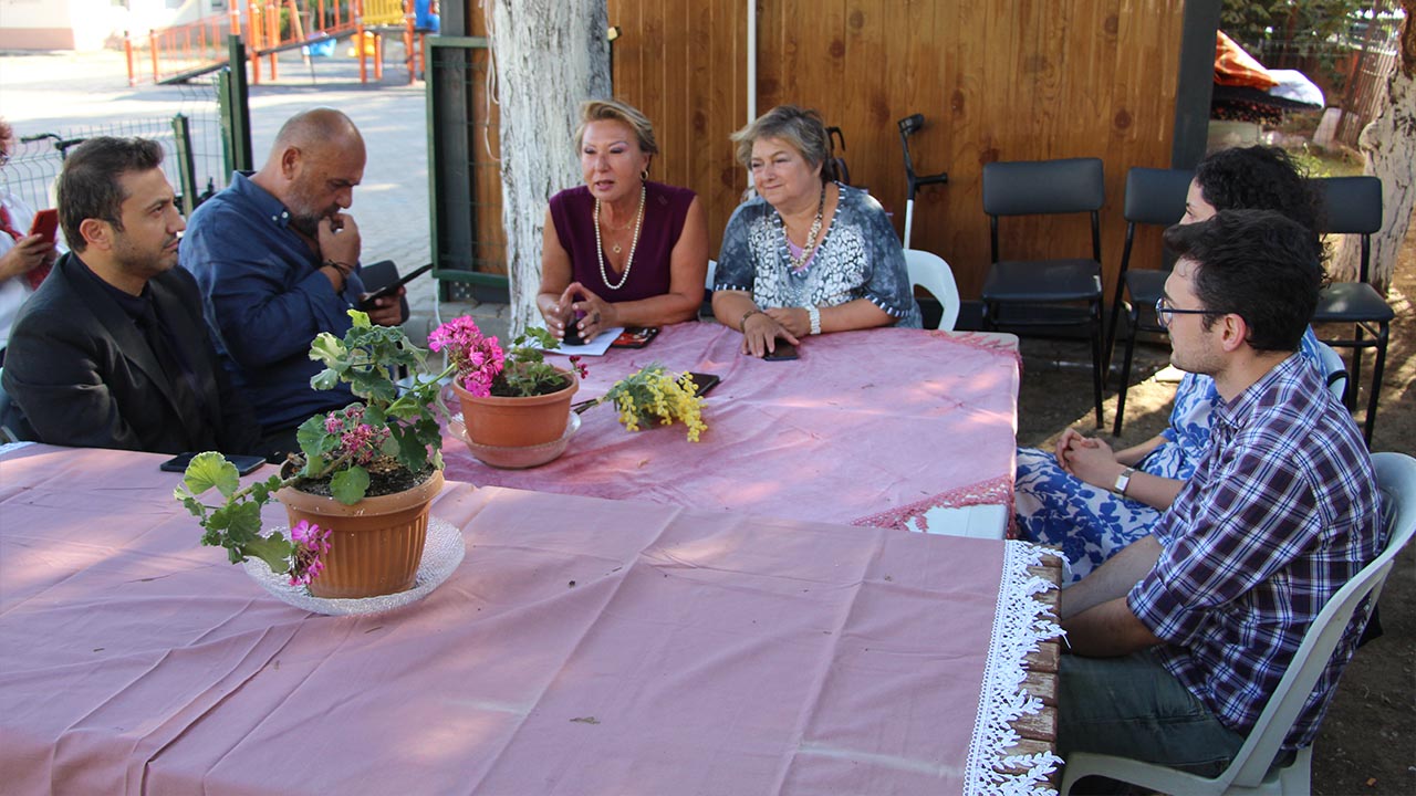 Yalova Bikamder Il Saglik Mudurluk Yerel Sanatcilar Muhtarlar Dernek Hes Ilac Firma Ortak Proje Kanser Tarama (2)-1
