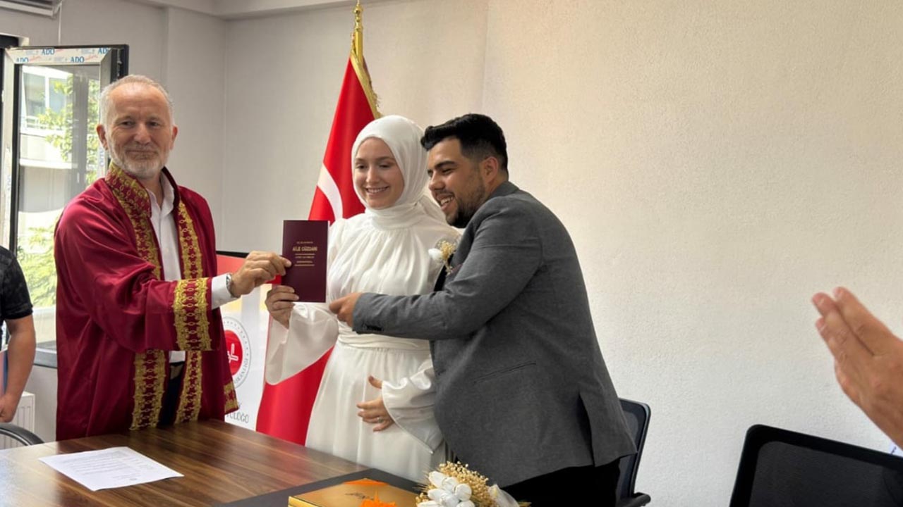 Yalova Ciftlikkoy Ilce Muftuluk Nikah Toren (2)