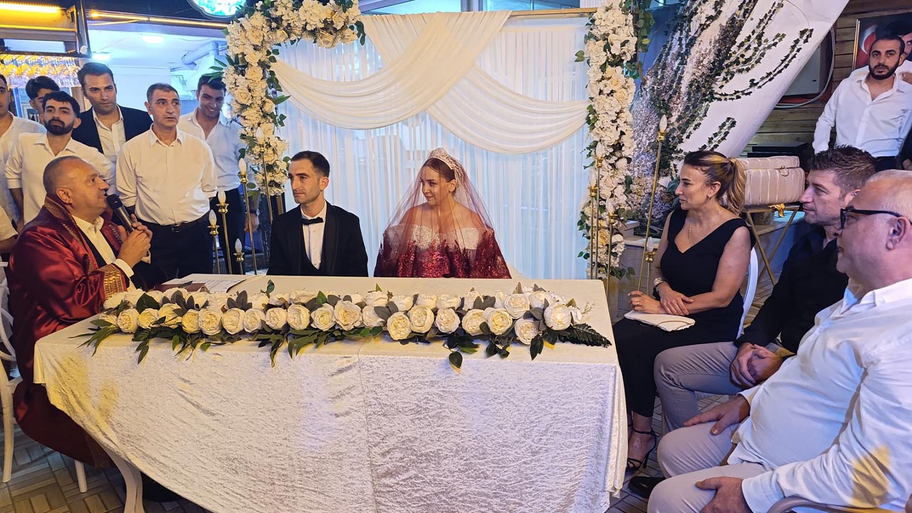 Yalova Cinarcik Avni Kurt Nikah Kiydi (1)