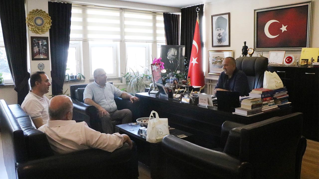 Yalova Cinarcik Belediye Baskan Imam Hatip Mudur Gaziantep Universite Mmamirik Fakulte Dekan (1)