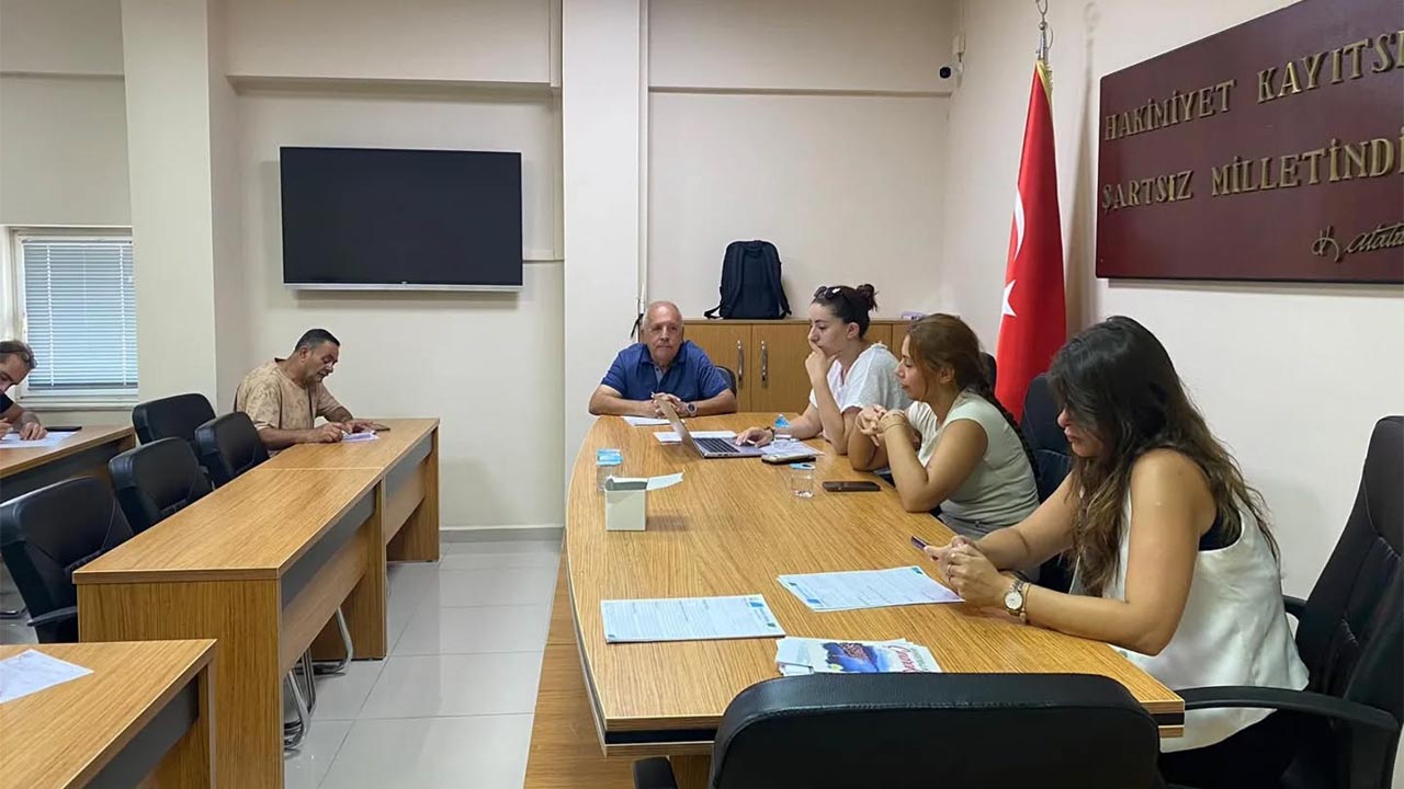 Yalova Cinarcik Belediye Baskan Toplu Istihdam Masasi Gorusme (2)