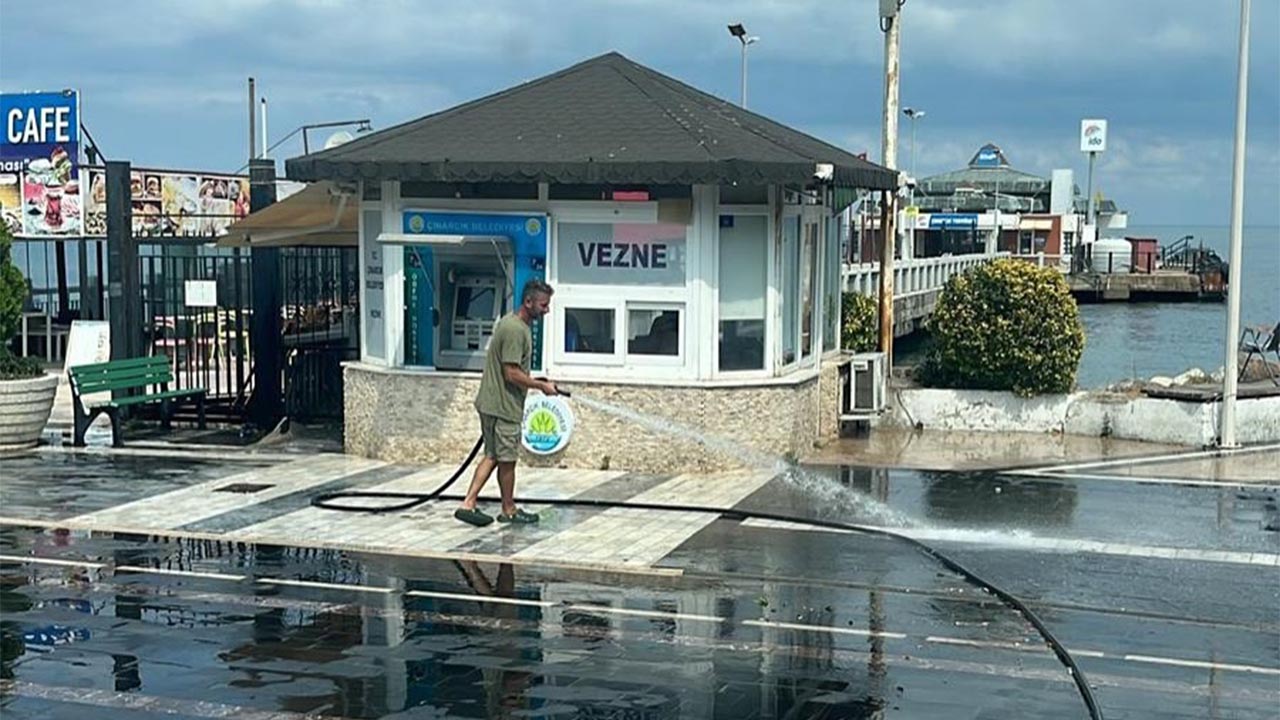 Yalova Cinarcik Belediye Ilce Temizlik Yikama (1)
