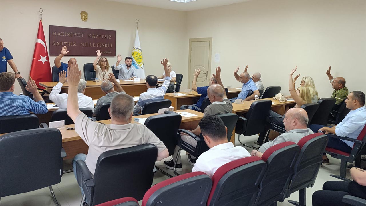 Yalova Cinarcik Belediye Meclis Agustos Ayi Toplanti (1)