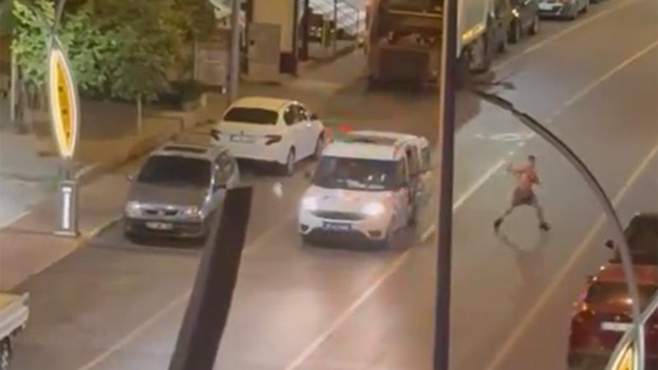 Yalova Cinarcik Sahis Zanli Yol Arac Taciz Bicak Sallama Polis Yakalama (3)