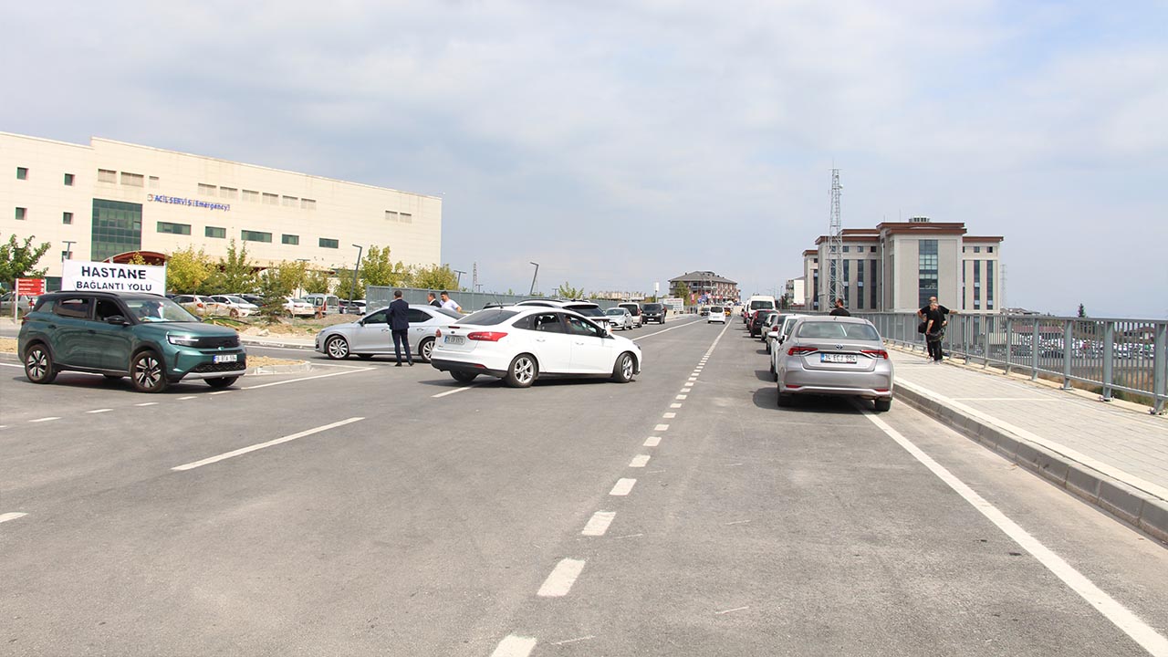 Yalova Egitim Arastirma Hastane Yol 301 Milyon Kritik Acilis (6)