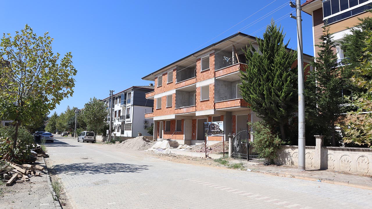 Yalova Insaat Is Sagligi Guvenlik Isci Vatandas Tepki (2)