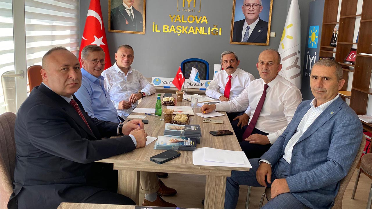 Yalova Iyi Parti Bursa Kocaeli Saha Calisma Toplanti (1)