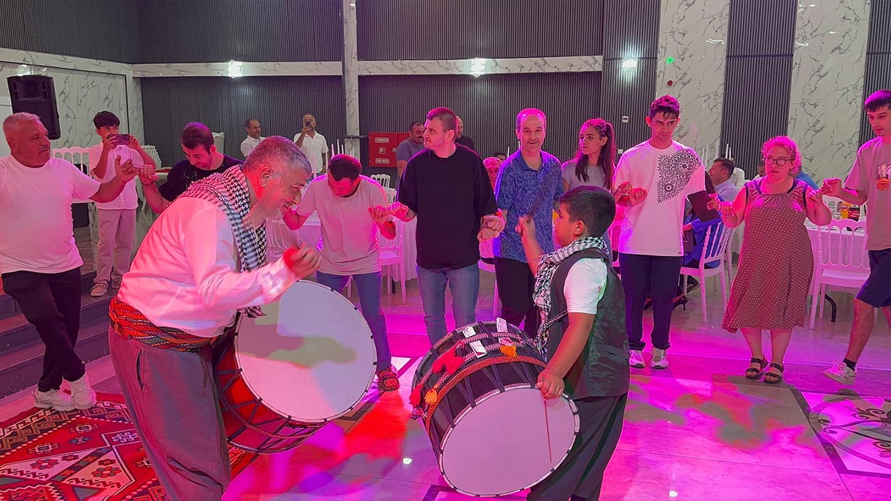 Yalova Sira Gece Yuz Guldu (2)
