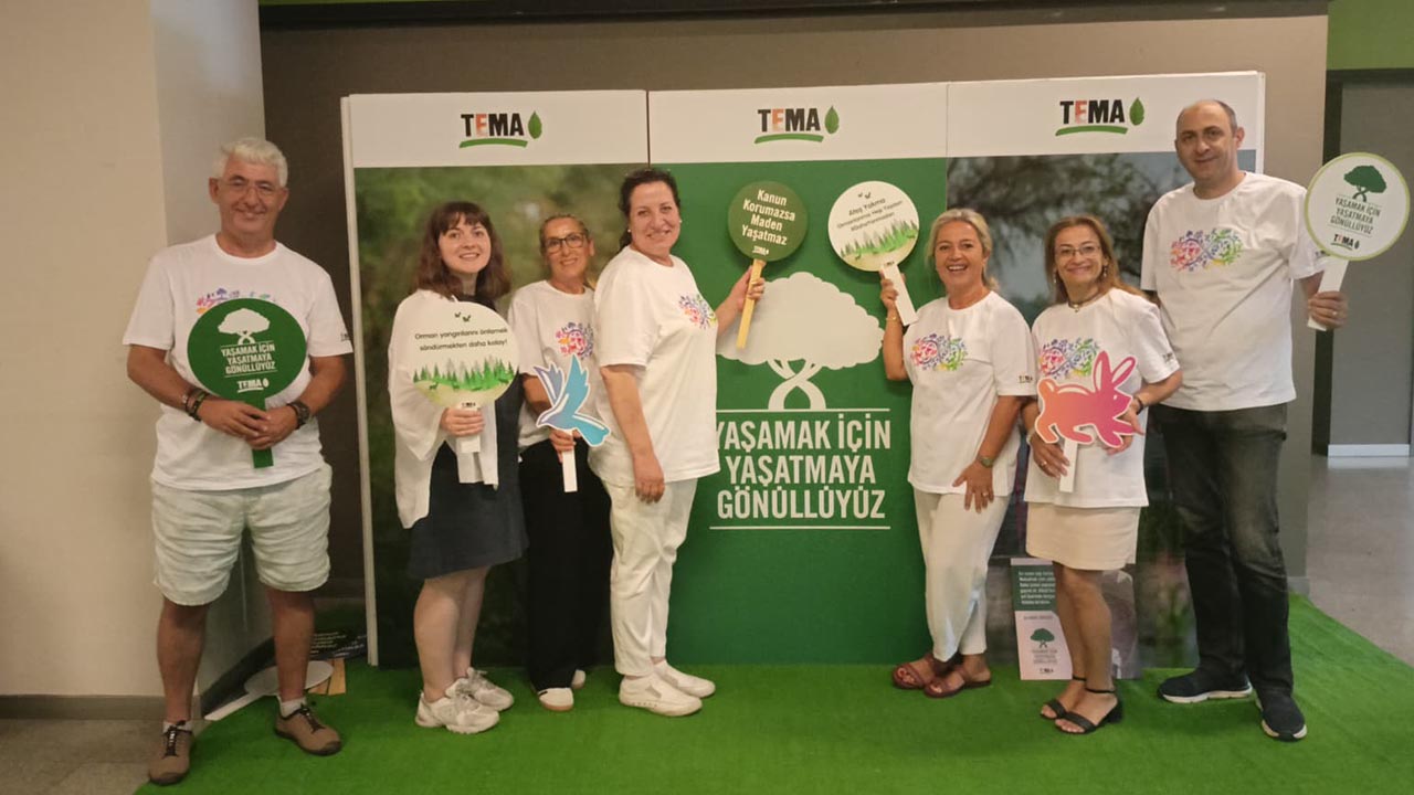 Yalova Tema Vakfi Saha Koordinasyon Toplanti Odul (1)