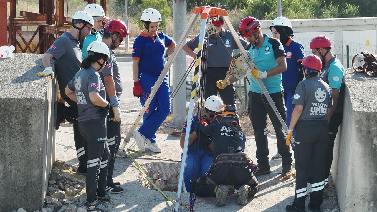 Yalova Umke Personel Zor Egitim (1)