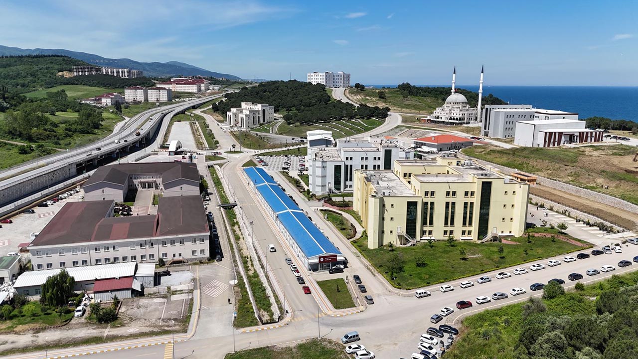 Yalova Üniversitesi’nde Ücretsiz Veri Analizi Okulu Başlıyor (1)