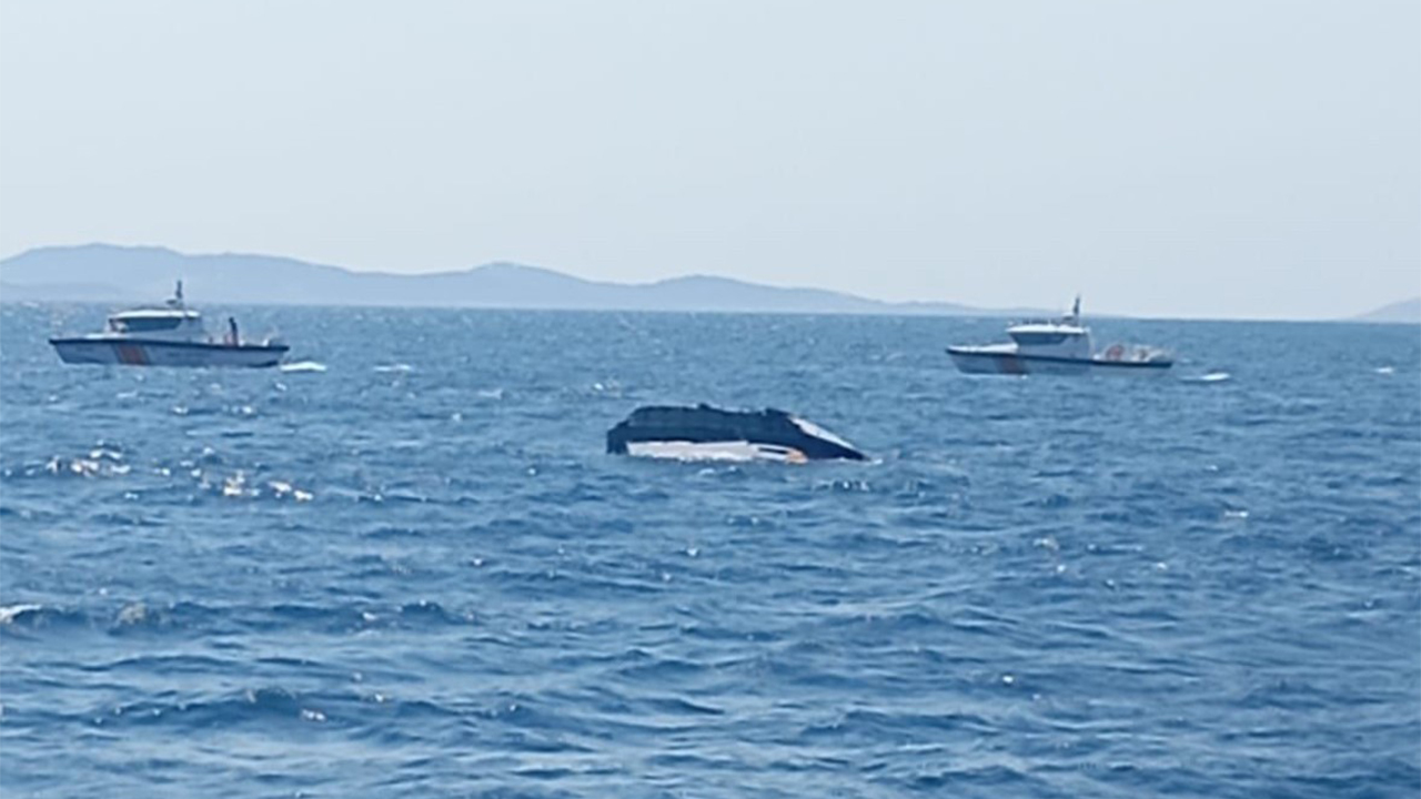 Yalova Unlu Is Insani Balikesir Marmara Ada Yat Parcalanmis Yunanistan (2)