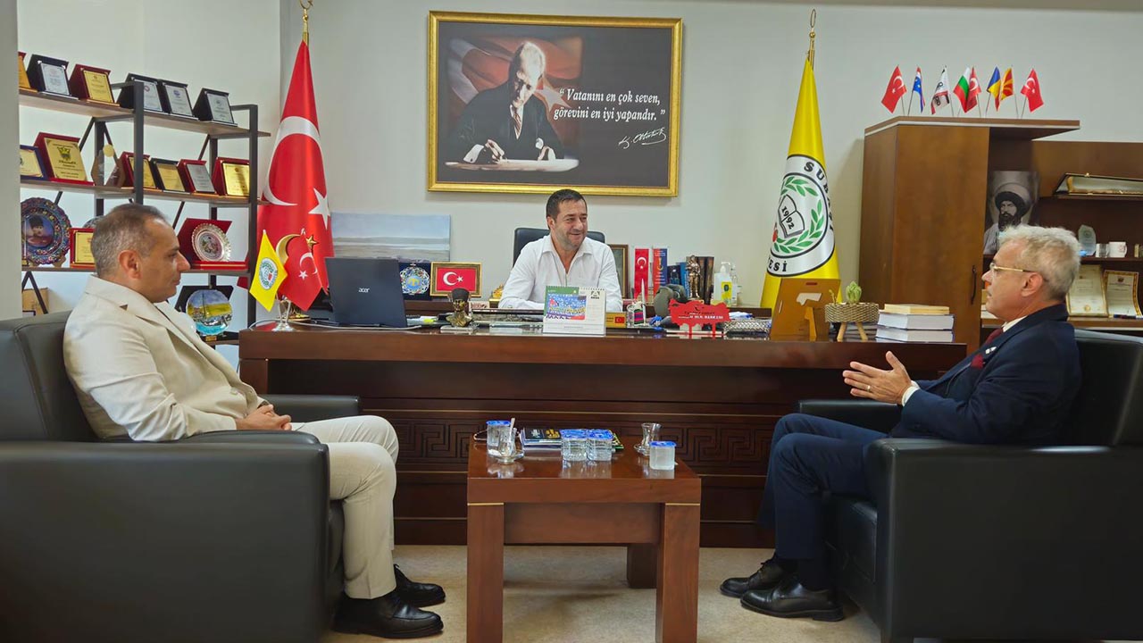 Yalova Zafer Partisi Heyet Subasi Belediye Baskan Ziyaret (3)