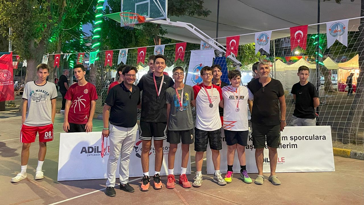 Çiftlikköy’de Sokak Basketbolu Heyecanı Başladı (5)