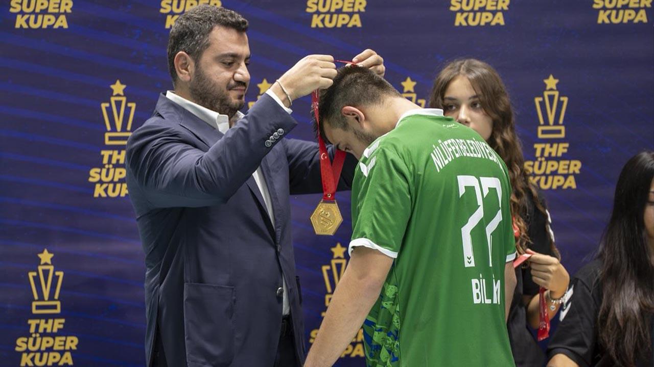 Gökay Bilim Ve Nilüfer Belediyesi Süper Kupanın Sahibi Oldu (5)
