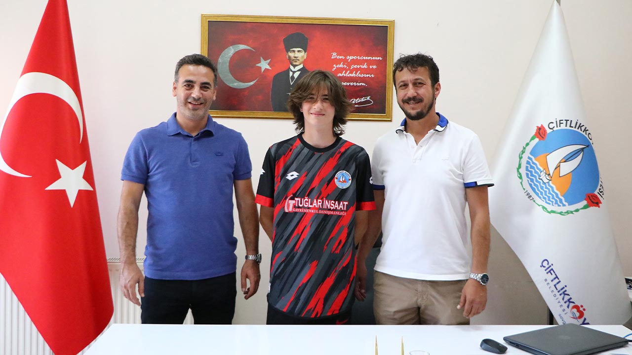 Yalova Ciftlikkoy Belediyespor Transfer (4)