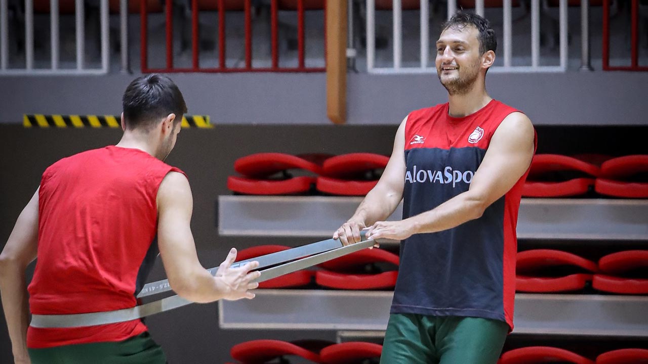 Yalova Semt77 Yalovaspor Yeni Sezon Hazirliklar Basketbol (4)