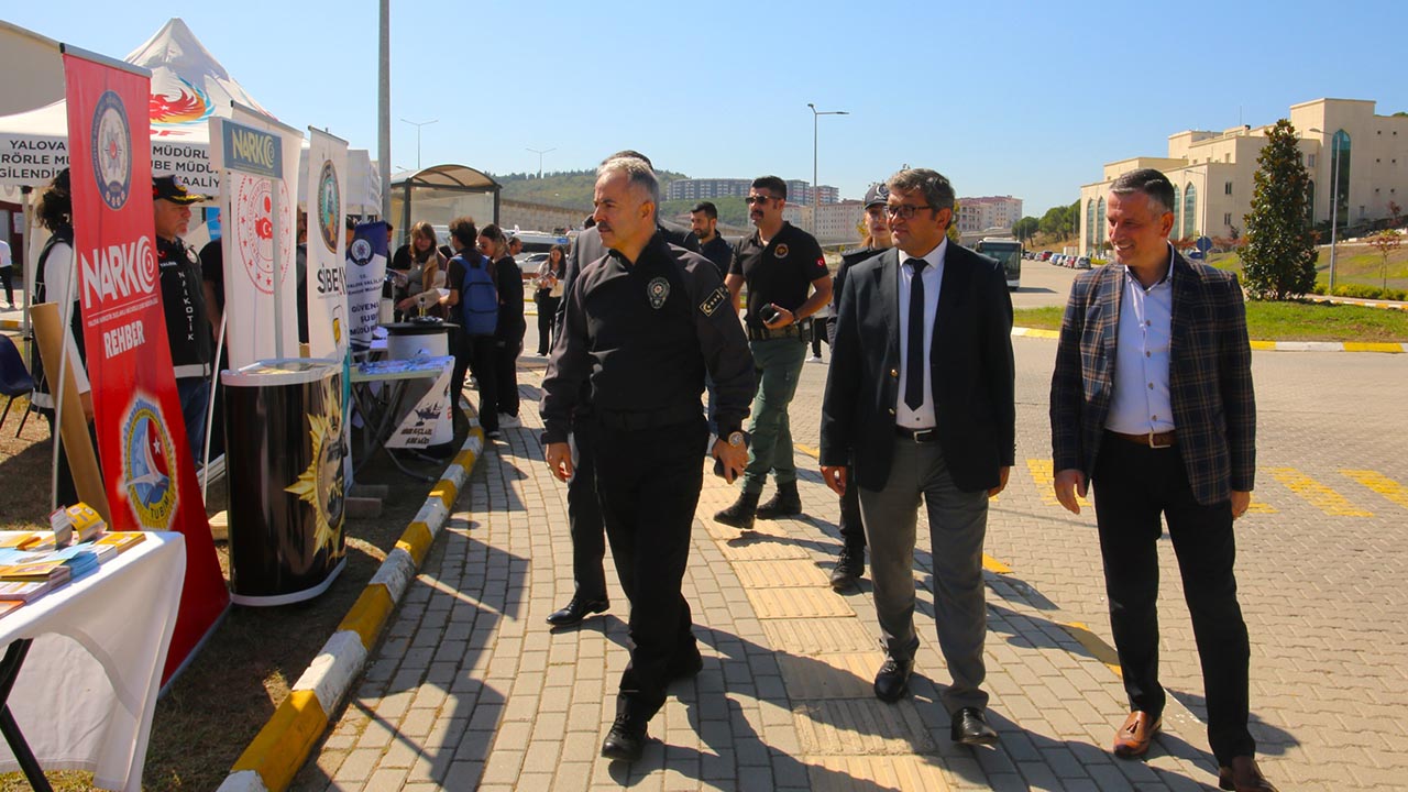 Emniyet Müdürü Üniversite Öğrencileriyle Buluştu (1)
