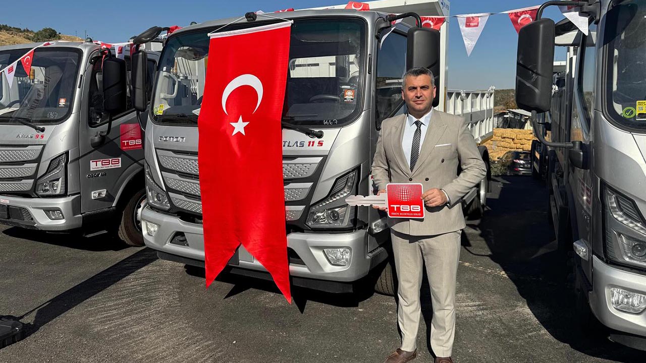 Kadıköy Belediyesine Yeni Çöp Toplama Aracı (4)