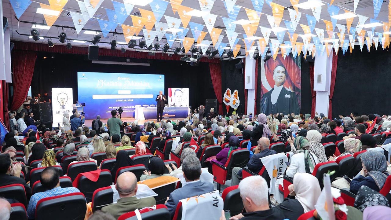 Kadın Kolları 1. Danışma Meclisi Gerçekleştirildi (5)