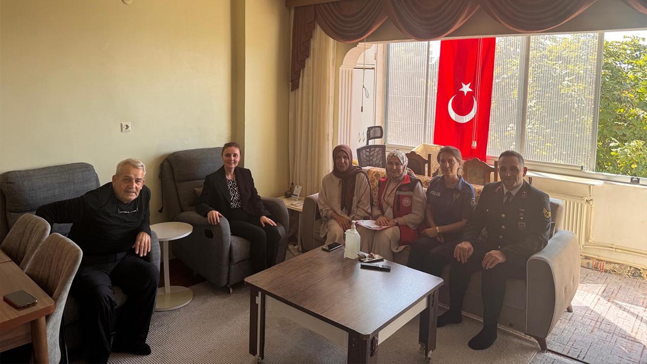 Kahraman Gaziler Evlerinde Ziyaret Edildi (5)