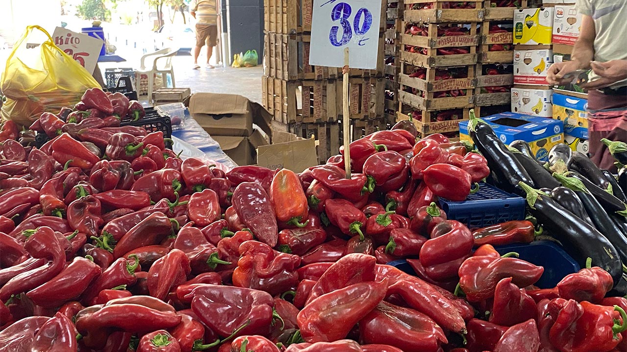 Kış Hazırlığı Başladı Pazarlarda Turşu Telaşı! (7)