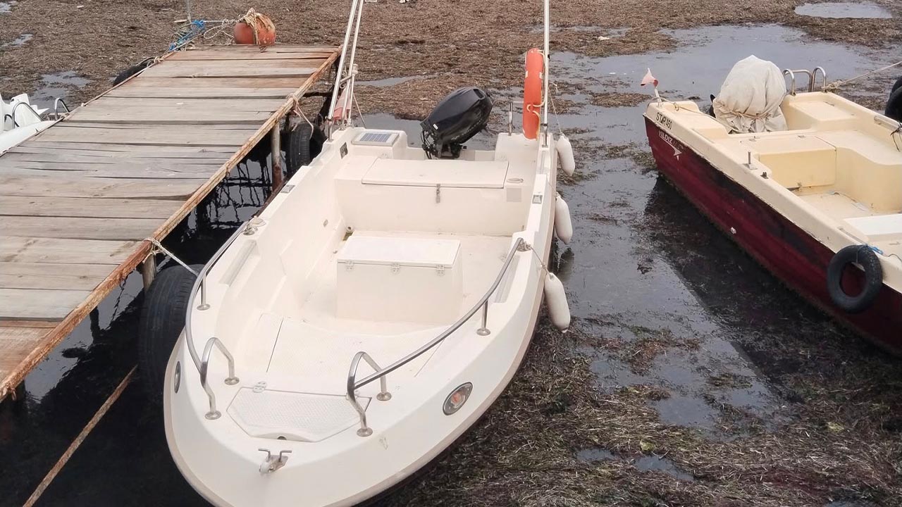 Liman Kumla Doldu, Tekneler Mahsur (2)