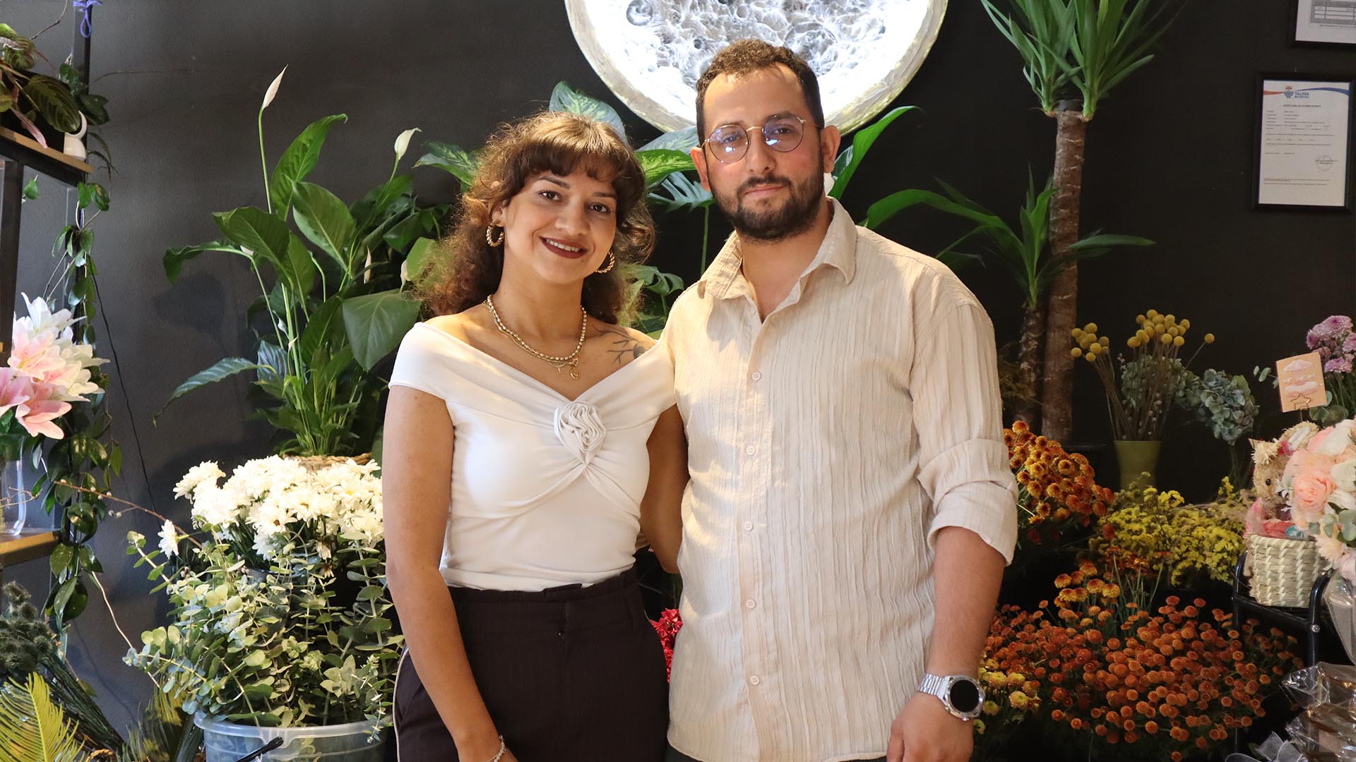 Moon Art Flowers (3)