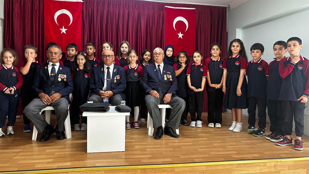 Öğrenciler, Gazilerden Kahramanlık Hikâyeleri Dinledi (5)