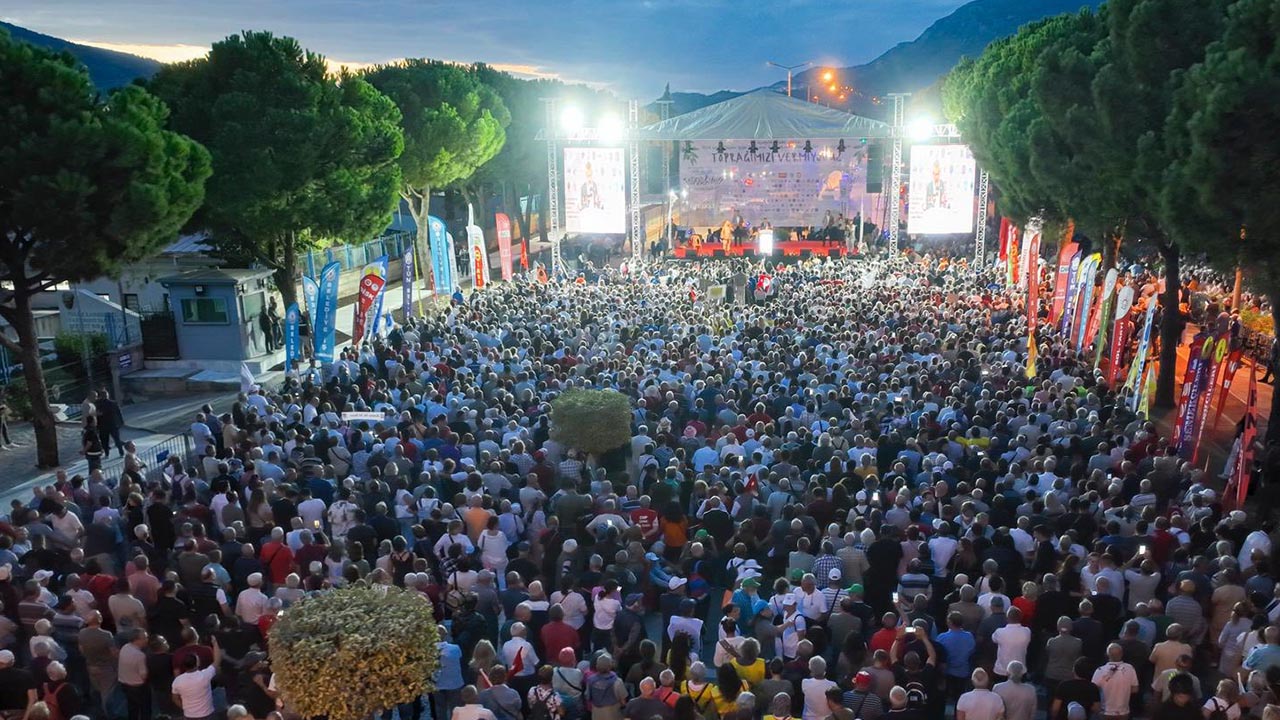 Chp Muğla Miting Özgür Özel Yargı (2)