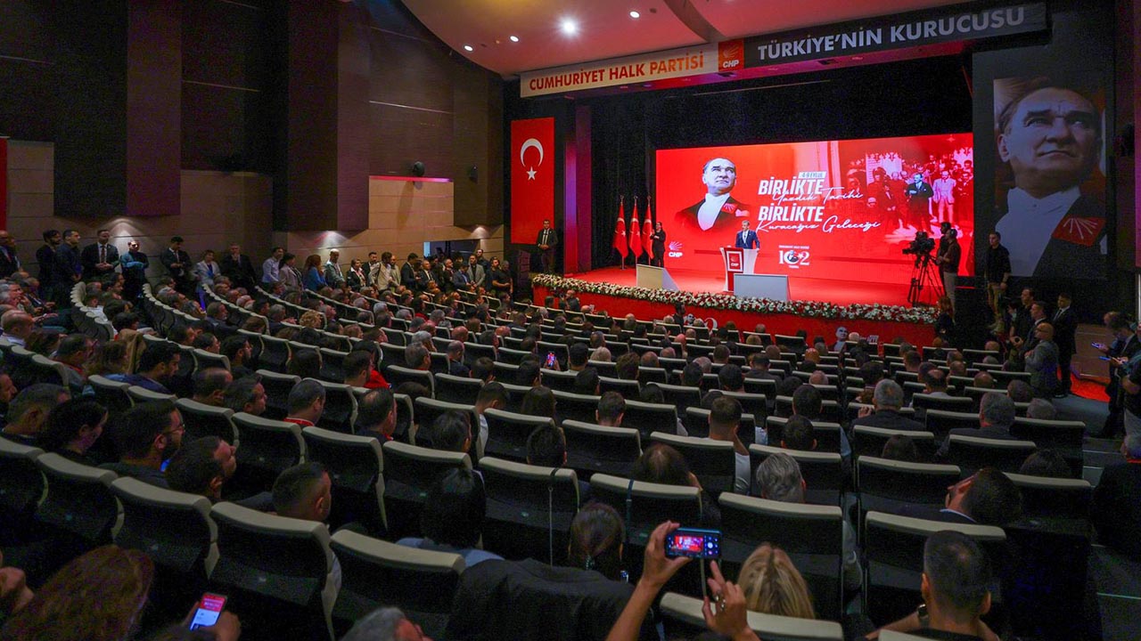Chp Özgür Özel Örgüt Temsilci Meclis Toplantı (4)