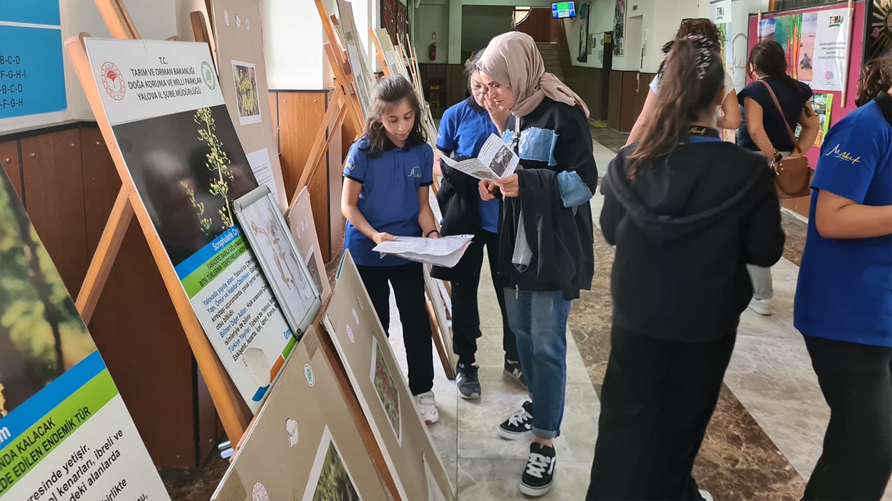 Yalova Mehmet Akif Ortaokul Sergi Ogrenci Kultur (6)