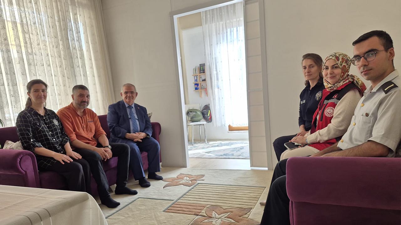 Yalova Aile Sosyal Hizmetler Gazilere Ziyaret (1)