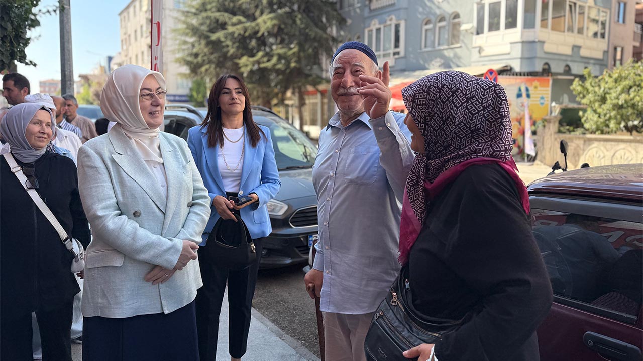 Yalova Ak Parti Vekil Sehir Sokak Esnaf Ziyaret (4)