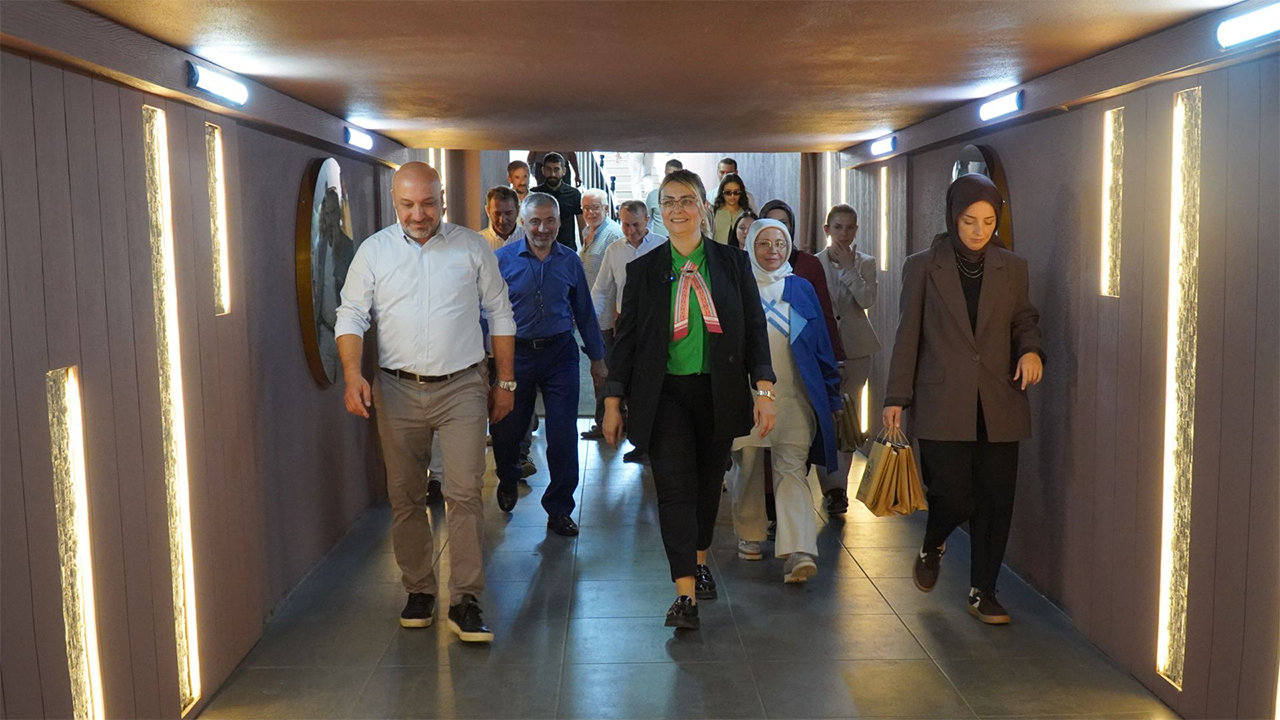 Yalova Altinova Belediye Baskan Esnaf Ahilik Hafta Ziyaret Kutlama (5)