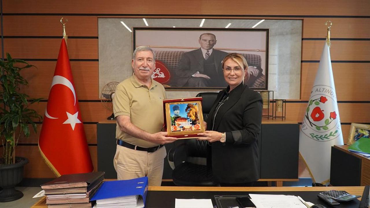 Yalova Altinova Belediye Baskan Karamursel Eski Mhp Il Yonetim Hayirli Olsun Ziyaretleri (3)